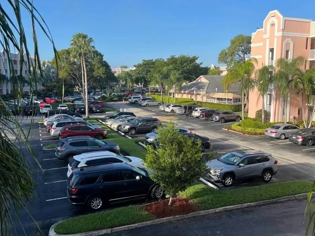 2602 NW 103rd Ave # 309, Sunrise FL 33322