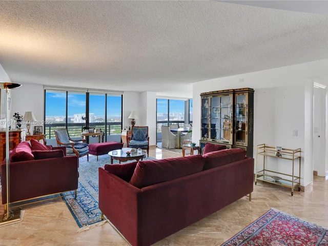 3500 Mystic Pointe Dr # 2605, Aventura FL 33180