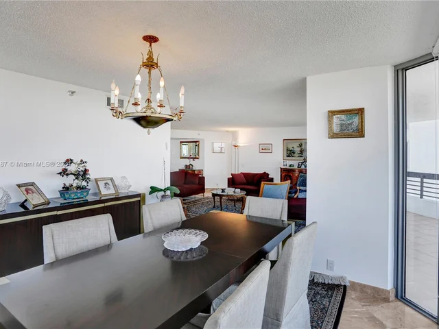 3500 Mystic Pointe Dr # 2605, Aventura FL 33180