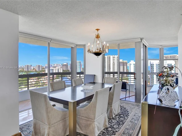 3500 Mystic Pointe Dr # 2605, Aventura FL 33180