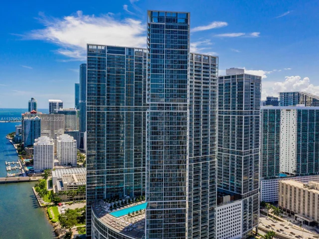 475 Brickell Ave # 5115, Miami FL 33131