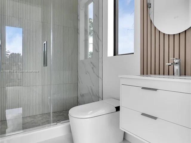 6482 NW 65th Way, Parkland FL 33067