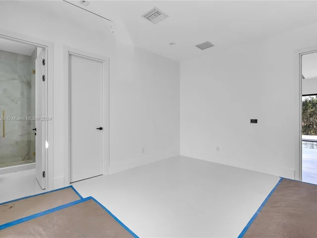 6482 NW 65th Way, Parkland FL 33067