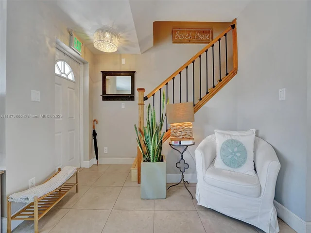 345 Virginia St # 6, Hollywood FL 33019