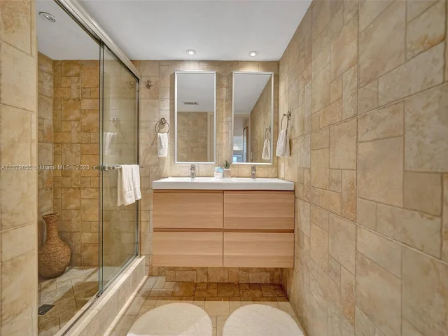 345 Virginia St # 6, Hollywood FL 33019