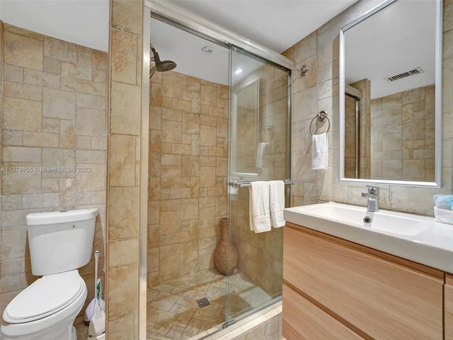 345 Virginia St # 6, Hollywood FL 33019