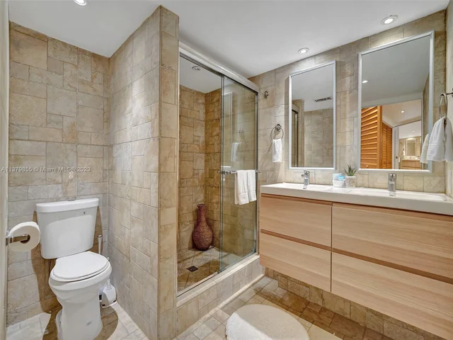 345 Virginia St # 6, Hollywood FL 33019