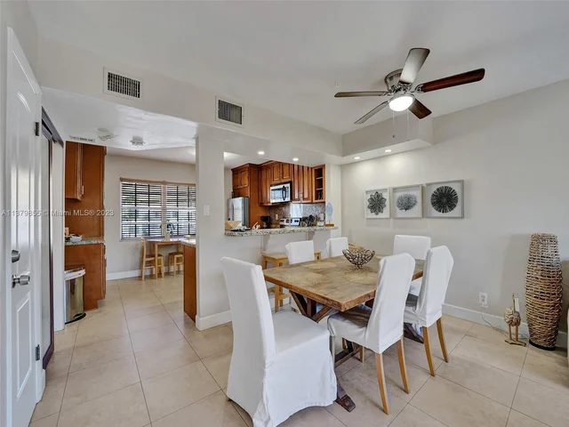 345 Virginia St # 6, Hollywood FL 33019