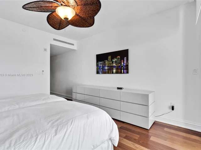 430 Grand Bay Dr # 401, Key Biscayne FL 33149