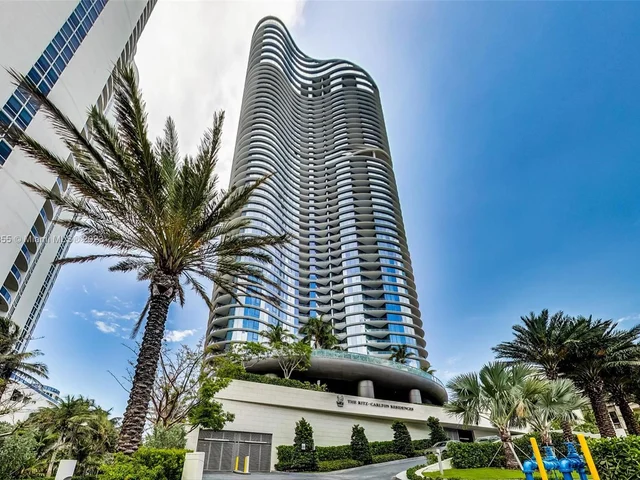 15701 Collins Ave # 2601, Sunny Isles Beach FL 33160