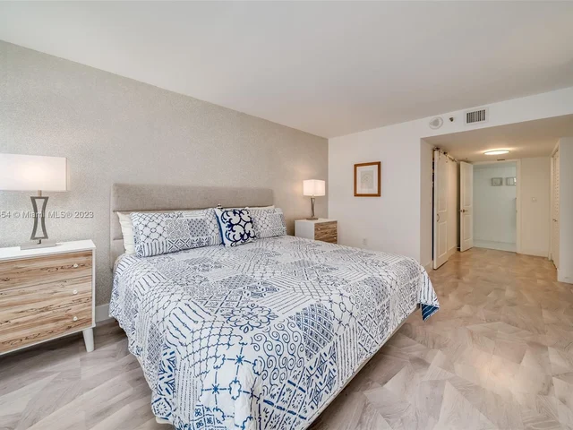 1201 S Ocean Dr # 1105N, Hollywood FL 33019