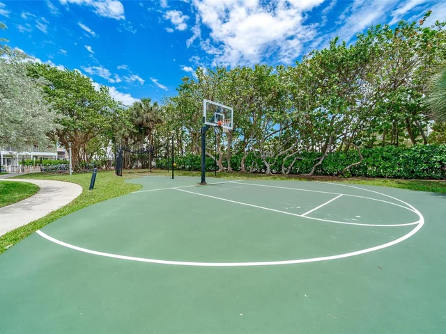 1201 S Ocean Dr # 1105N, Hollywood FL 33019