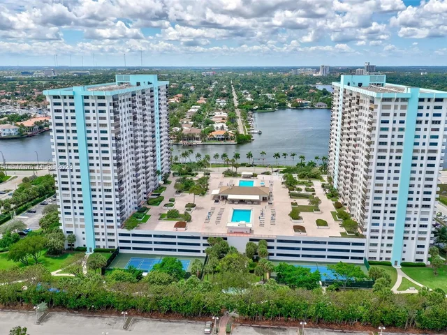 1201 S Ocean Dr # 1105N, Hollywood FL 33019