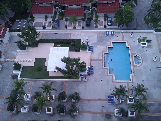 3600 YACHT CLUB DR # 704, Aventura FL 33180