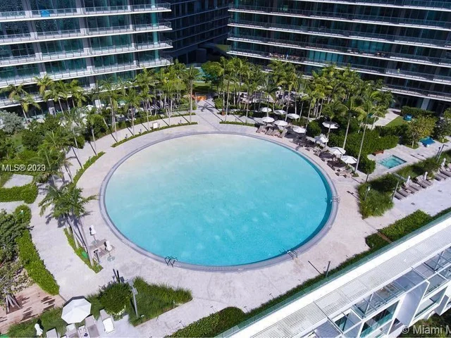 480 NE 31st St # 3301, Miami FL 33137