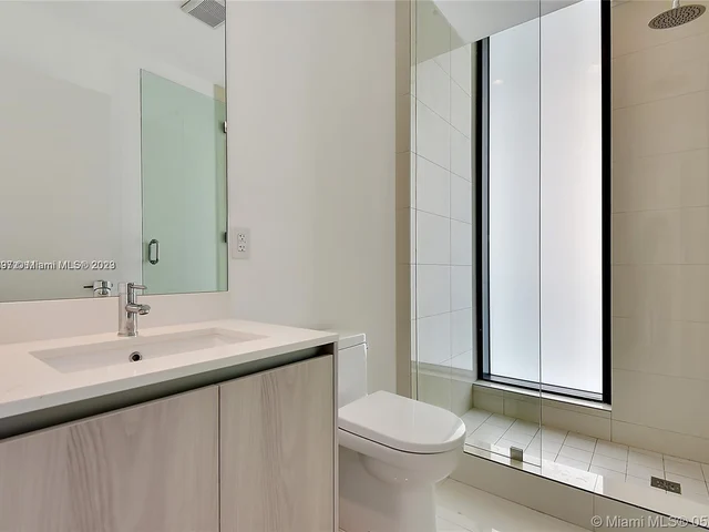 480 NE 31st St # 3301, Miami FL 33137