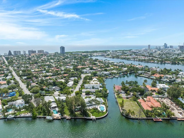 8900 Bay Dr, Surfside FL 33154