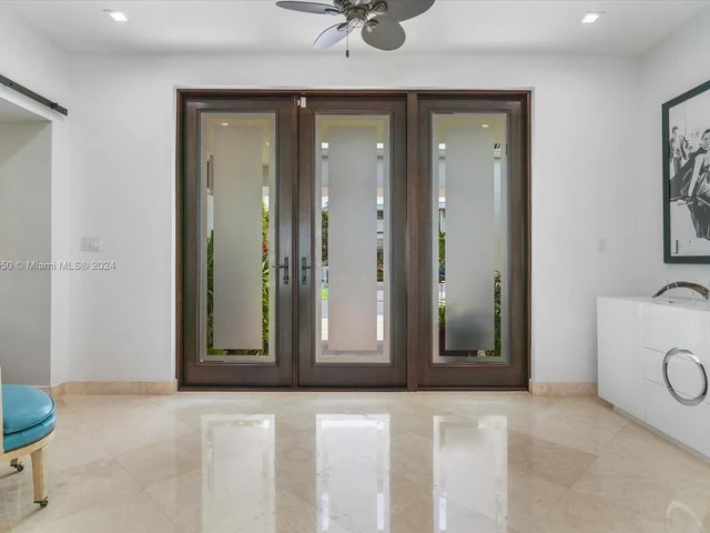 8900 Bay Dr, Surfside FL 33154