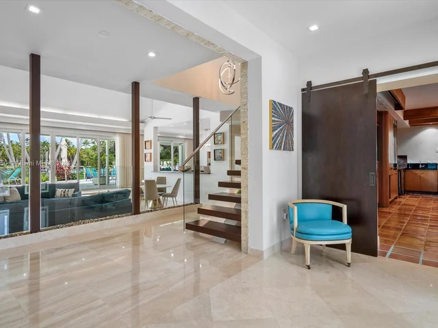 8900 Bay Dr, Surfside FL 33154