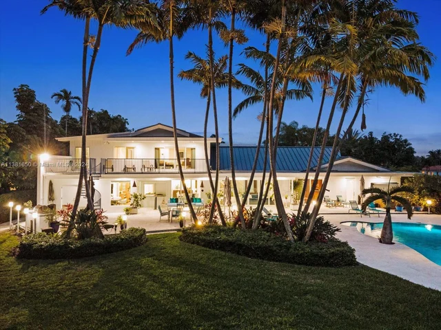 8900 Bay Dr, Surfside FL 33154