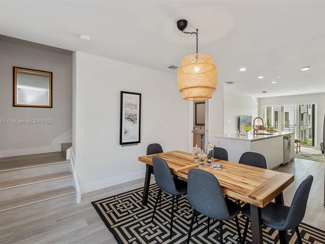 2535 NE 193rd St # 3202, Miami FL 33180