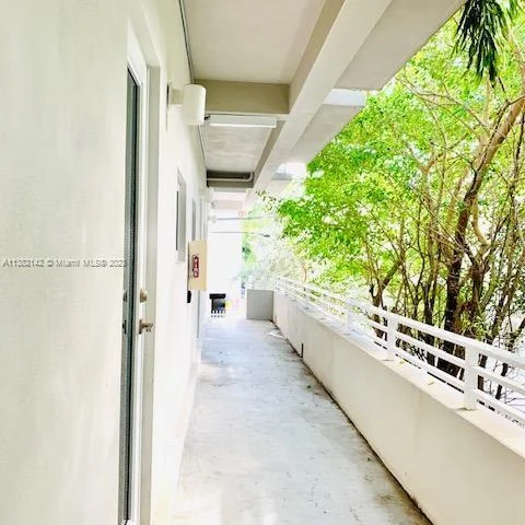 619 Meridian Ave # 4, Miami Beach FL 33139