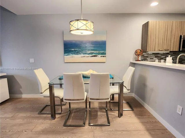 619 Meridian Ave # 4, Miami Beach FL 33139