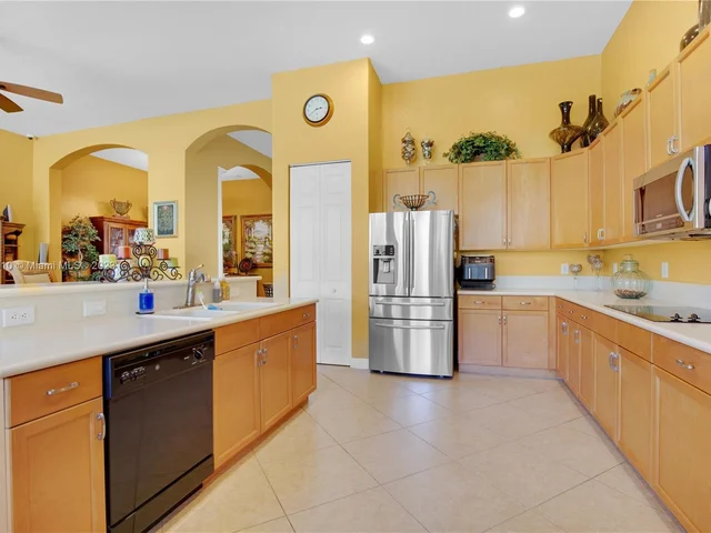 5431 SW 184th Way, Miramar FL 33029