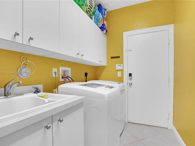 5431 SW 184th Way, Miramar FL 33029