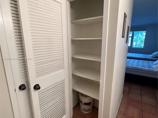 2030 S Ocean Dr # 201, Hallandale Beach FL 33009