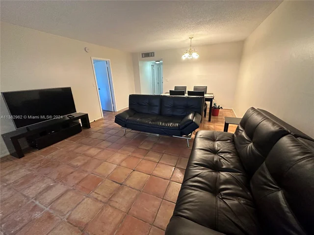 2030 S Ocean Dr # 201, Hallandale Beach FL 33009