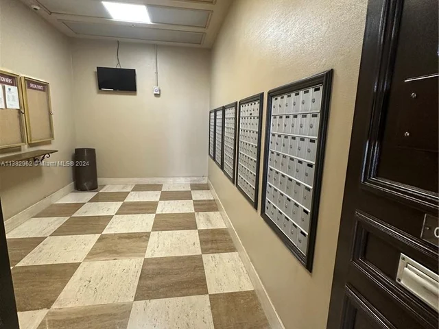 2030 S Ocean Dr # 201, Hallandale Beach FL 33009