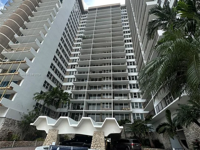 2030 S Ocean Dr # 201, Hallandale Beach FL 33009