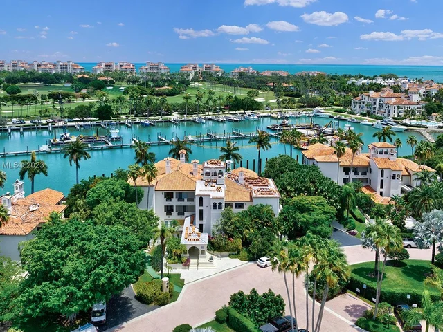 4422 Fisher Island Dr # 4422, Miami Beach FL 33109