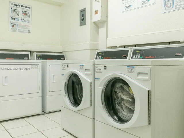 4001 S Ocean Dr # 10H, Hollywood FL 33019