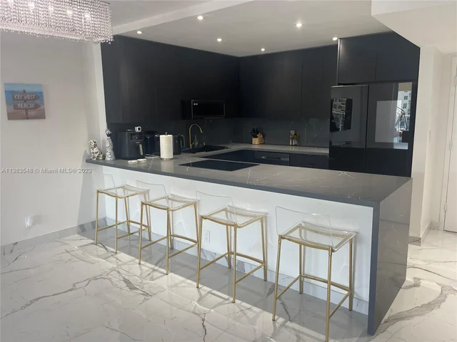 3800 S Ocean Dr # 1115, Hollywood FL 33019