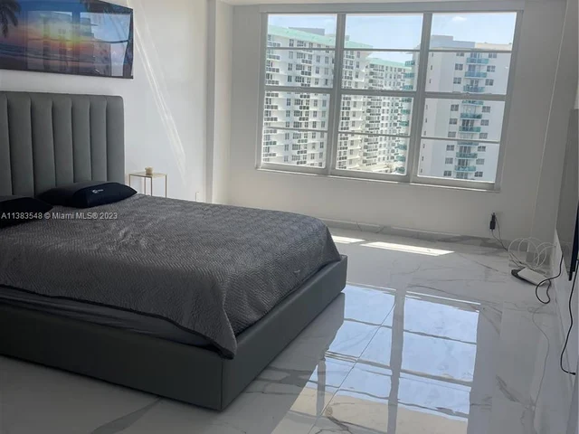 3800 S Ocean Dr # 1115, Hollywood FL 33019