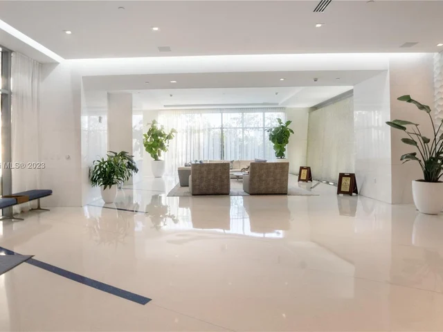 330 Sunny Isles Blvd # 502, Sunny Isles Beach FL 33160