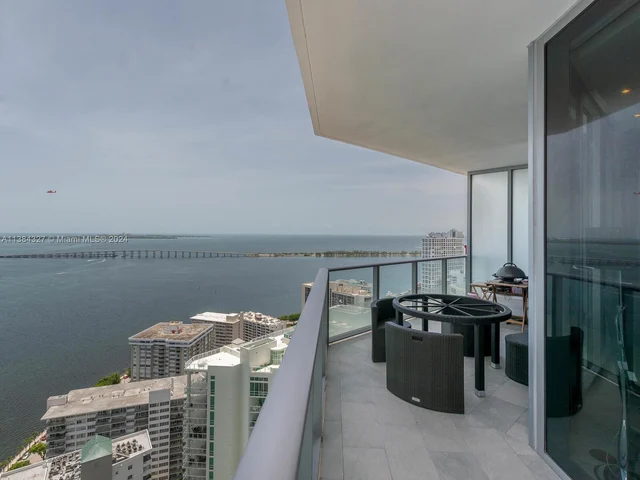 1300 Brickell Bay Dr # 3804, Miami FL 33131