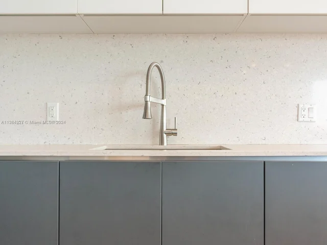 1300 Brickell Bay Dr # 3804, Miami FL 33131