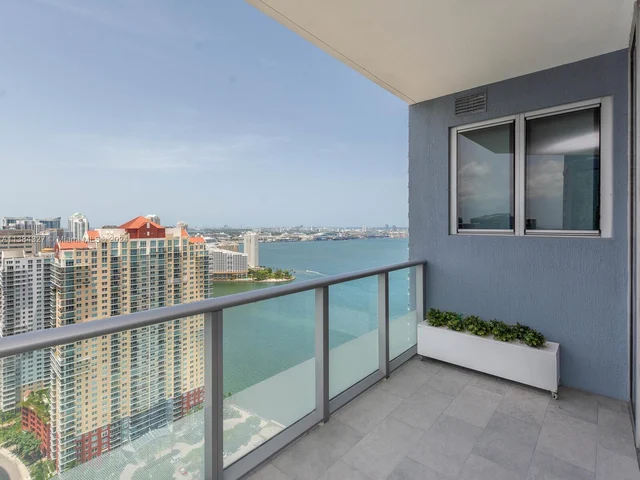 1300 Brickell Bay Dr # 3804, Miami FL 33131