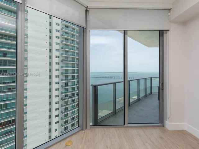 1300 Brickell Bay Dr # 3804, Miami FL 33131