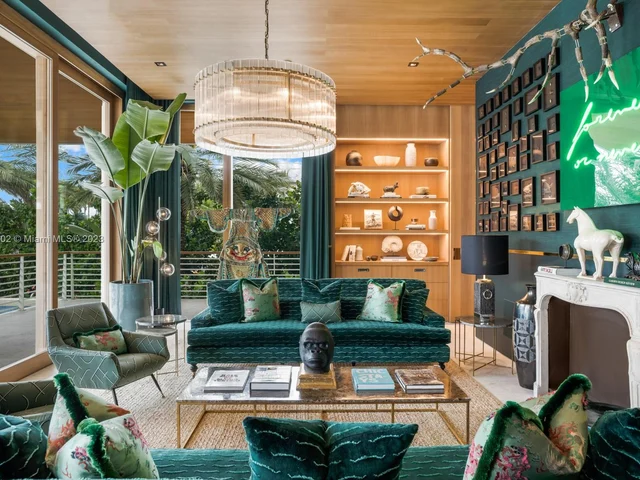 1510 W 25th St, Miami Beach FL 33140