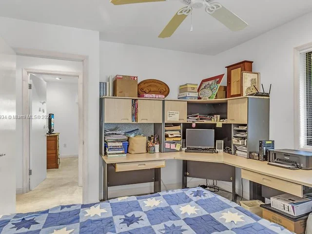 19505 SW 264th St, Homestead FL 33031