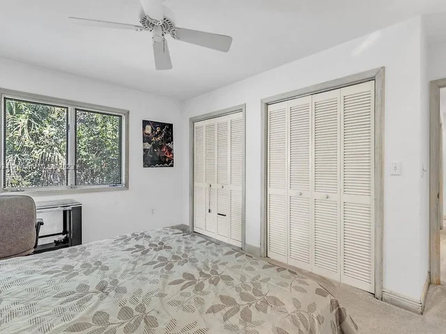 19505 SW 264th St, Homestead FL 33031