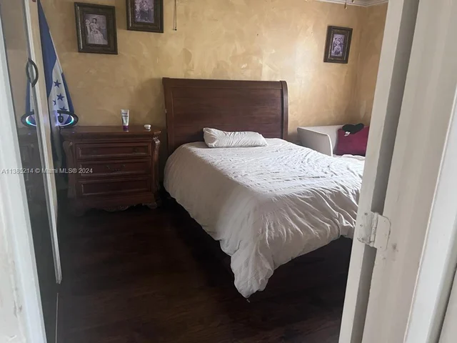 15745 SW 303rd Ter, Homestead FL 33033