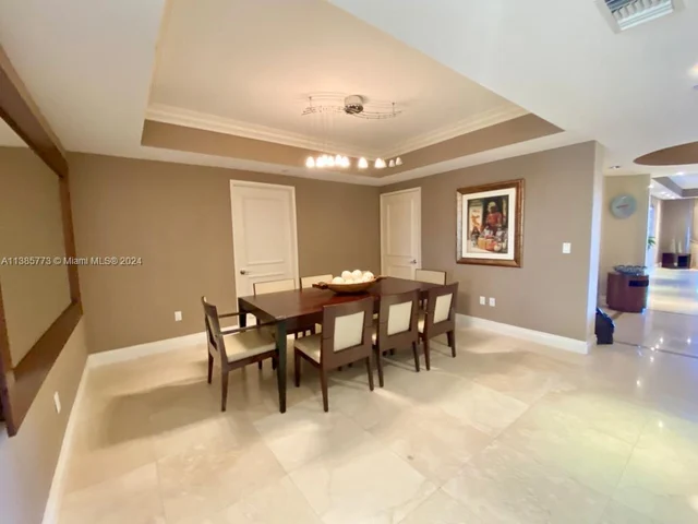 799 Crandon Blvd # 408, Key Biscayne FL 33149