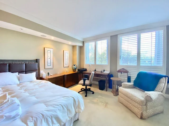 799 Crandon Blvd # 408, Key Biscayne FL 33149