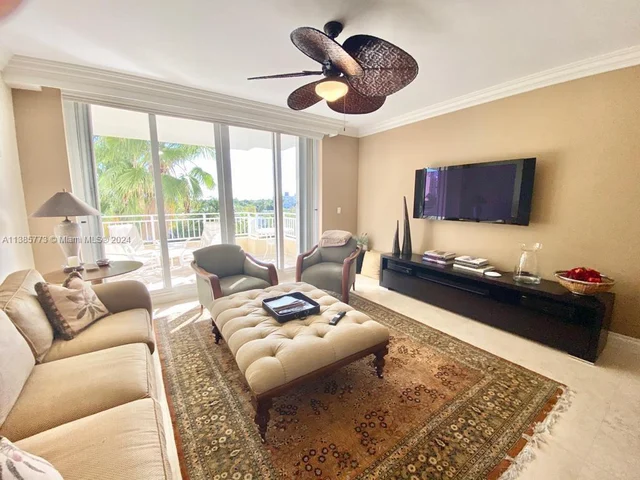 799 Crandon Blvd # 408, Key Biscayne FL 33149