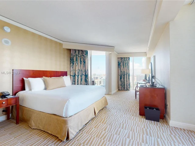 18001 Collins Ave # 2415, Sunny Isles Beach FL 33160